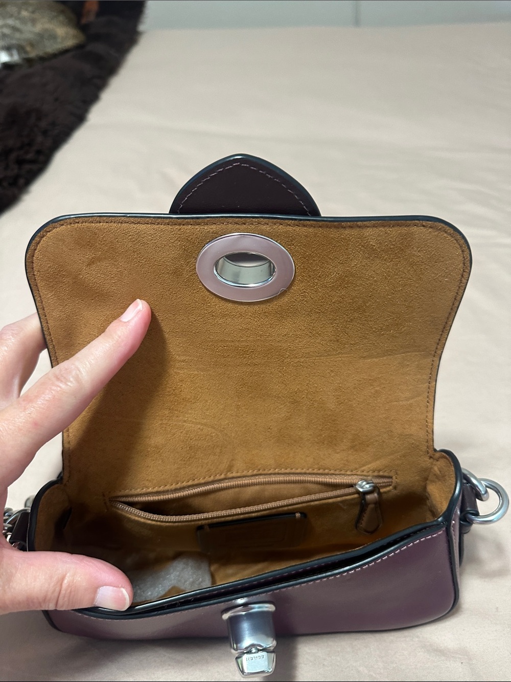 Coach Plum Leather Turnlock Crossbody with Brown Strap - Picture 3 of 10